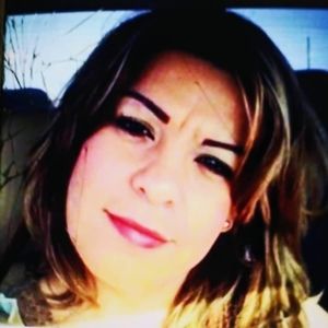 Meet your Posher, Paola